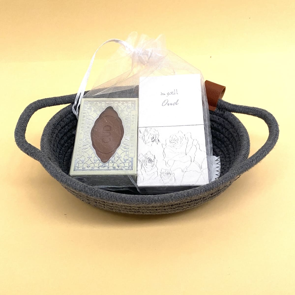 Cesta de perfume árabe Oud MADINI + sabonete em barra