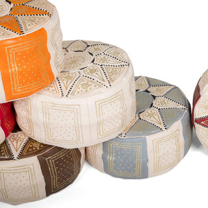 Puff árabe de cuero natural bicolor