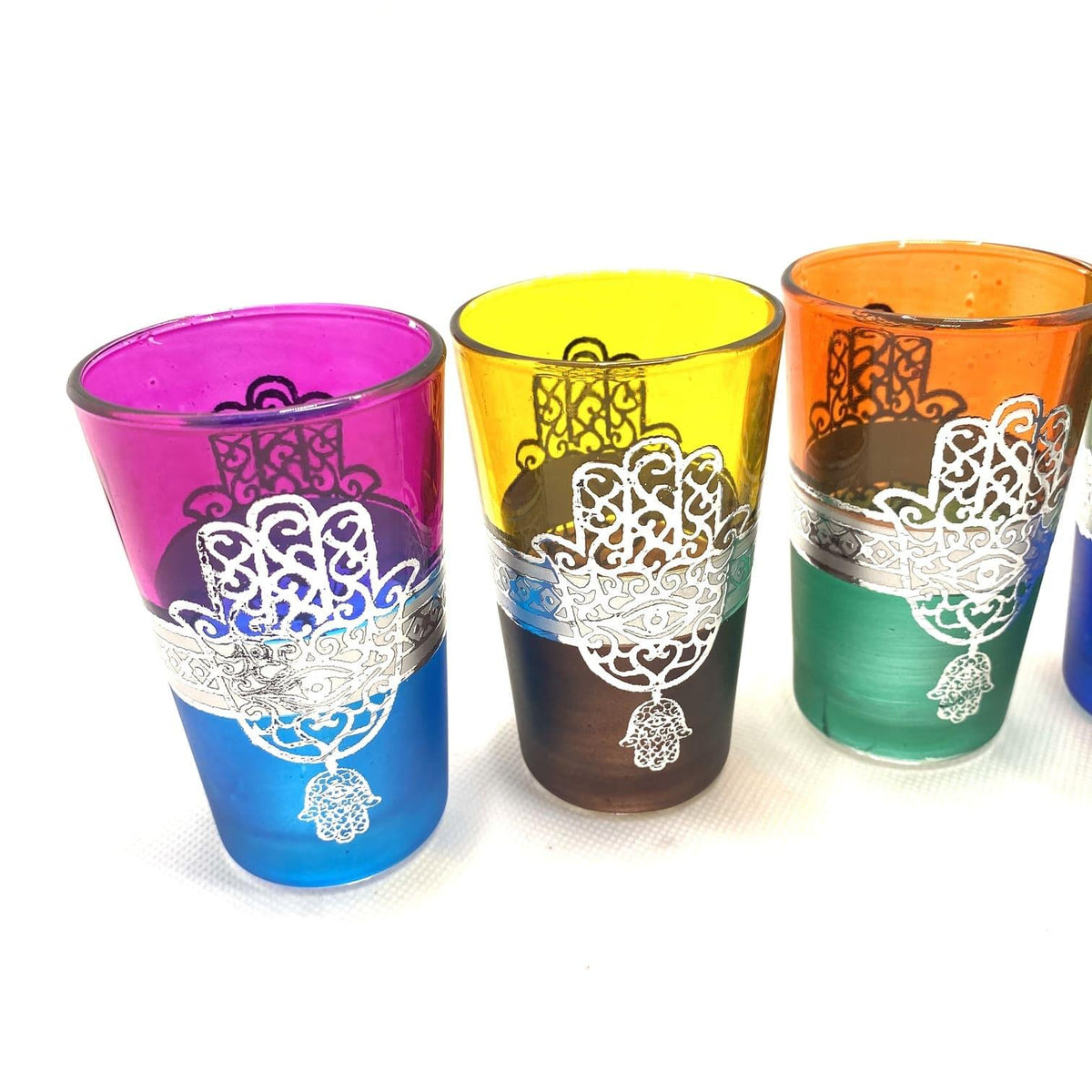 Vasos de té moruno mano de Fátima